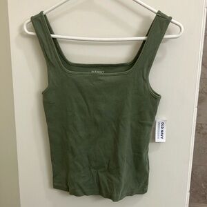 OLD NAVY Square Neckline Cropped Tank Top MTall